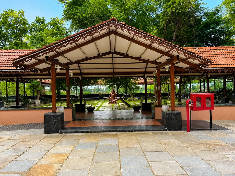 Covered garden pavilion in the hotel grounds