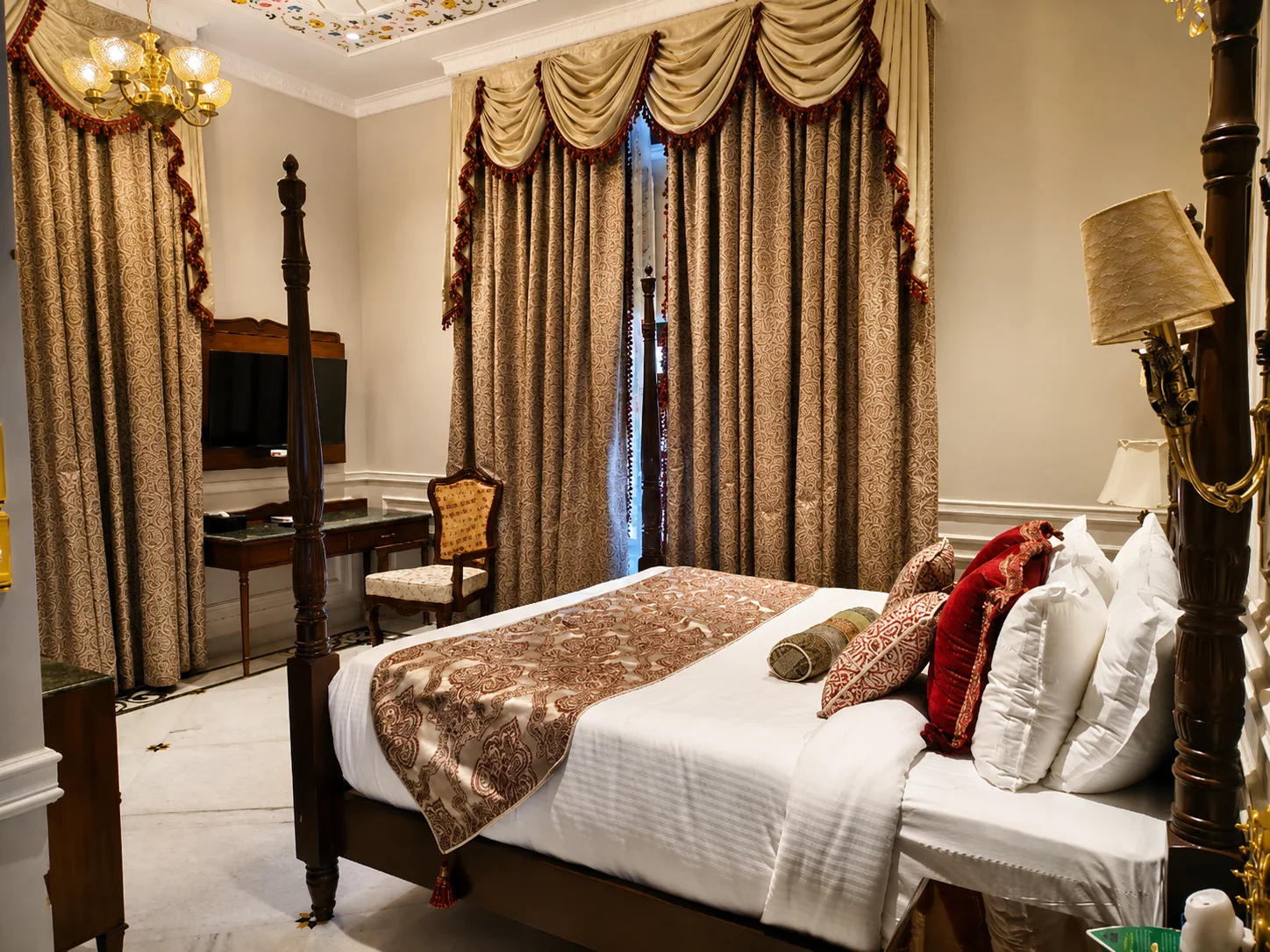 Elegant heritage guest room in Ujjain